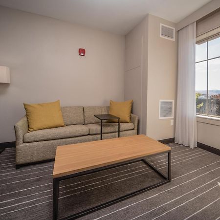 Hotel Windrow Downtown エレンズバーグ エクステリア 写真